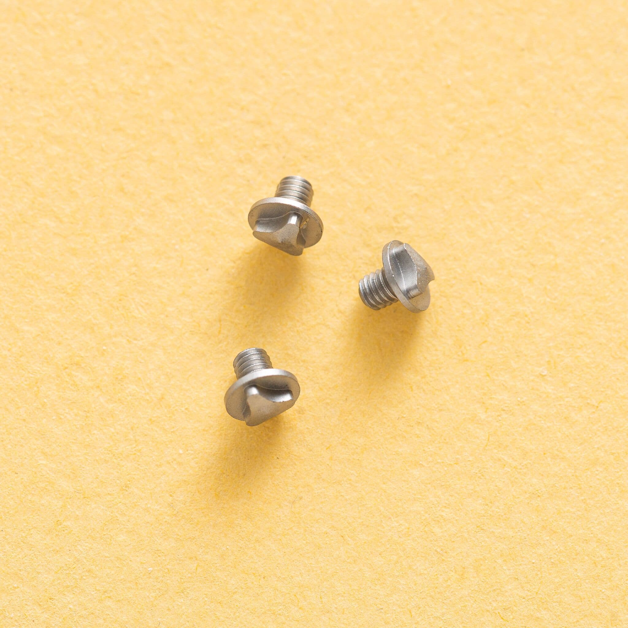 Комплект винтов (3шт) для ножей Microtech MB01WT (серебрянный)